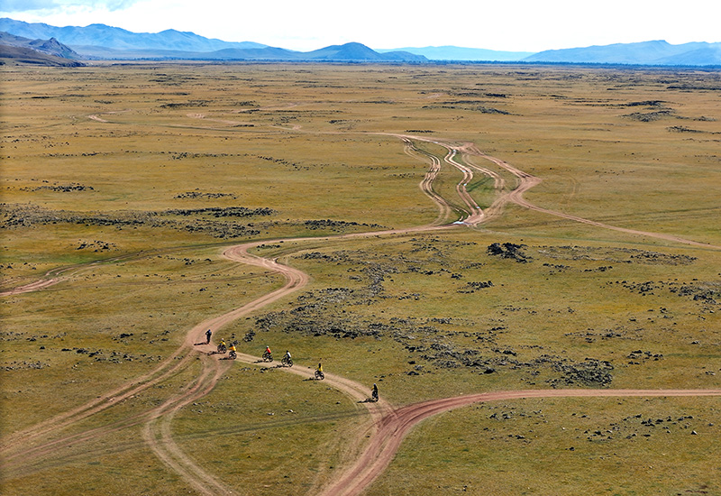 Cycling through Mongolian grassland
